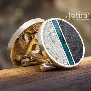 Runda manschettknappar med dinosaurieben, opal och meteorit
