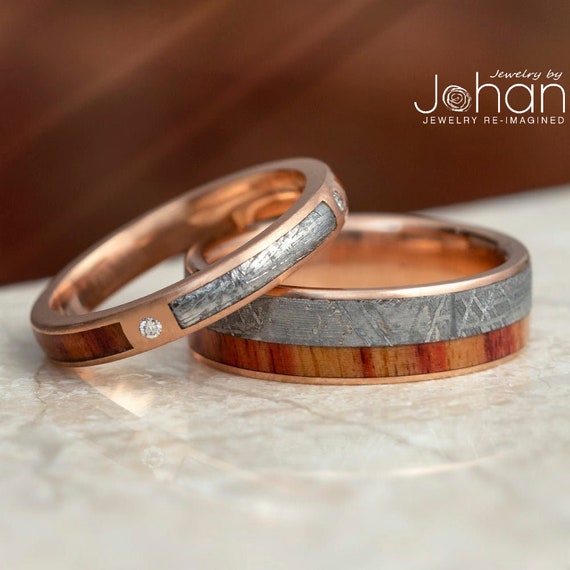 Koa Wood Wedding Ring Set with White Gold | Jewelry by Johan