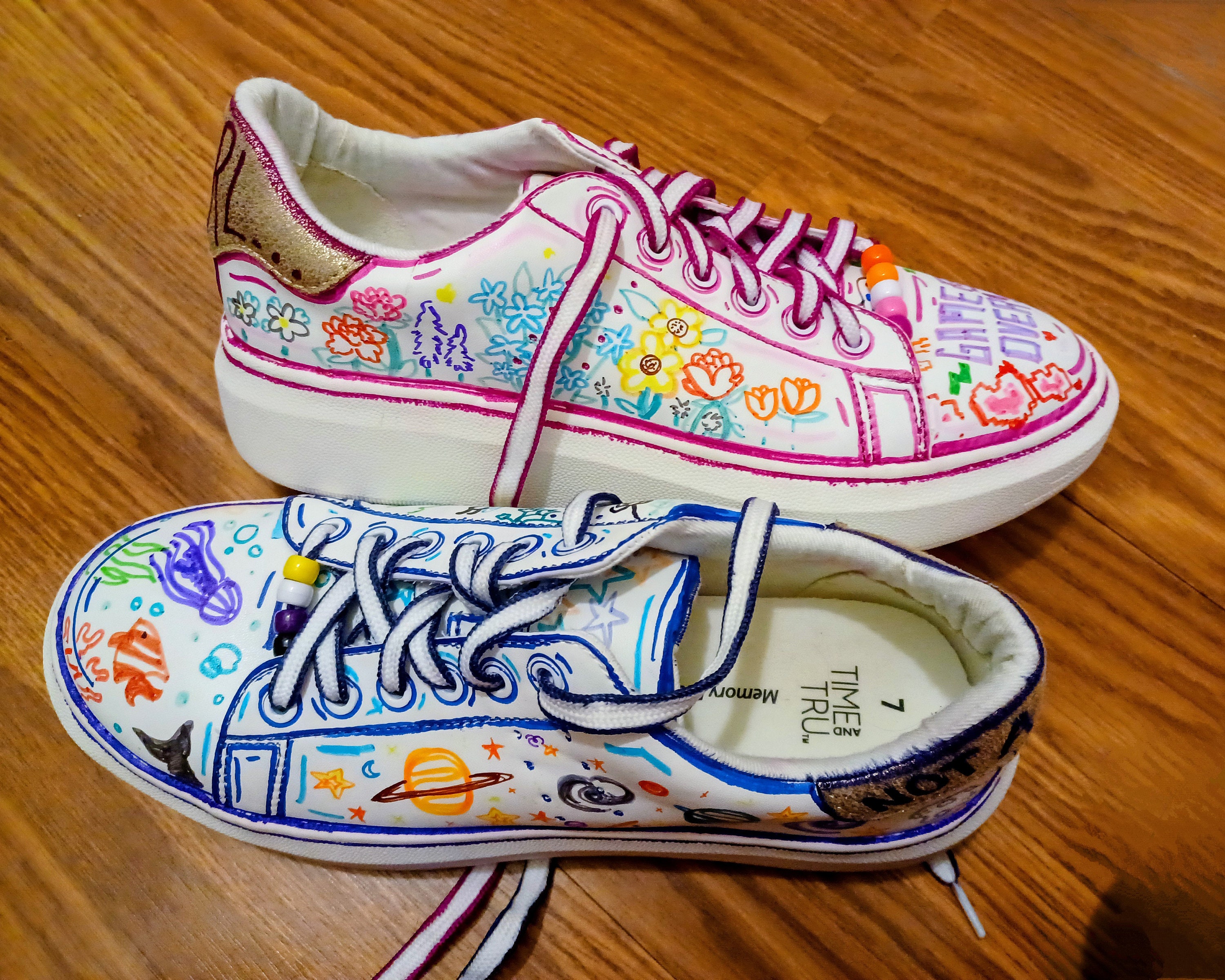 Cartoon converse online
