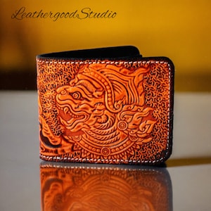 Giant Carved Wallet, Leather Mens Wallet, Bifold Wallet, Western Cowboy Wallet, Handmade Slim Wallet, leather Gift For Men, Gift for Dad