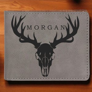 Mens RFID Blocking Leather Wallet with Deer Design, Personalized Hunting Gift for Dad, Husband, Rustic Engraved Leather Wallet for Him