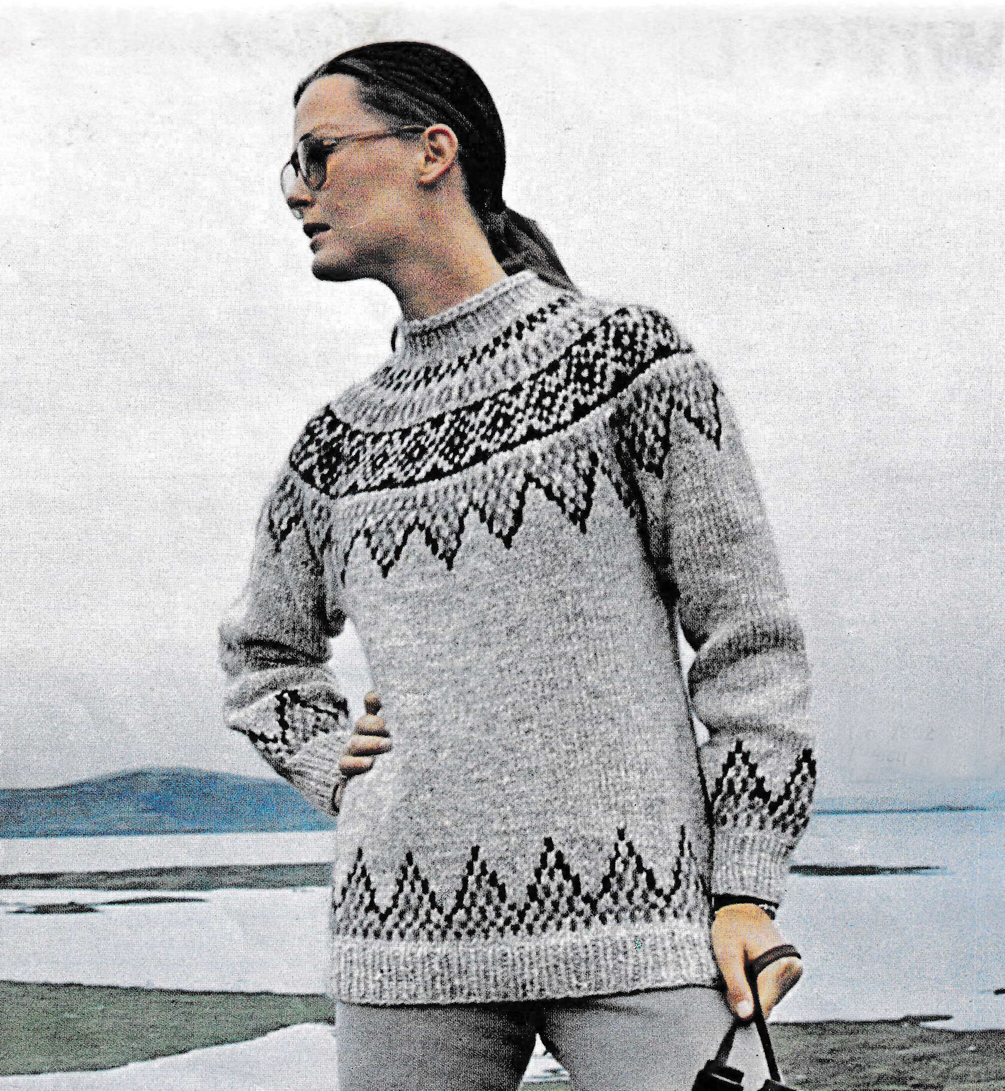 VTG ICELANDIC STYLE HANDKNIT JUMPER SWEATER SCANDINAVIAN NORWEGIAN 47” (44) L