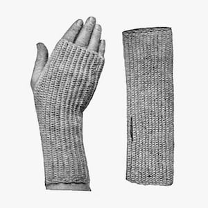 1916 Fingerless Mittens Crochet Pattern, Digital Crochet Pattern image 1