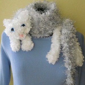 Snuggle Cat Scarf Knitting Pattern, Knit Animal Scarf Pattern image 1