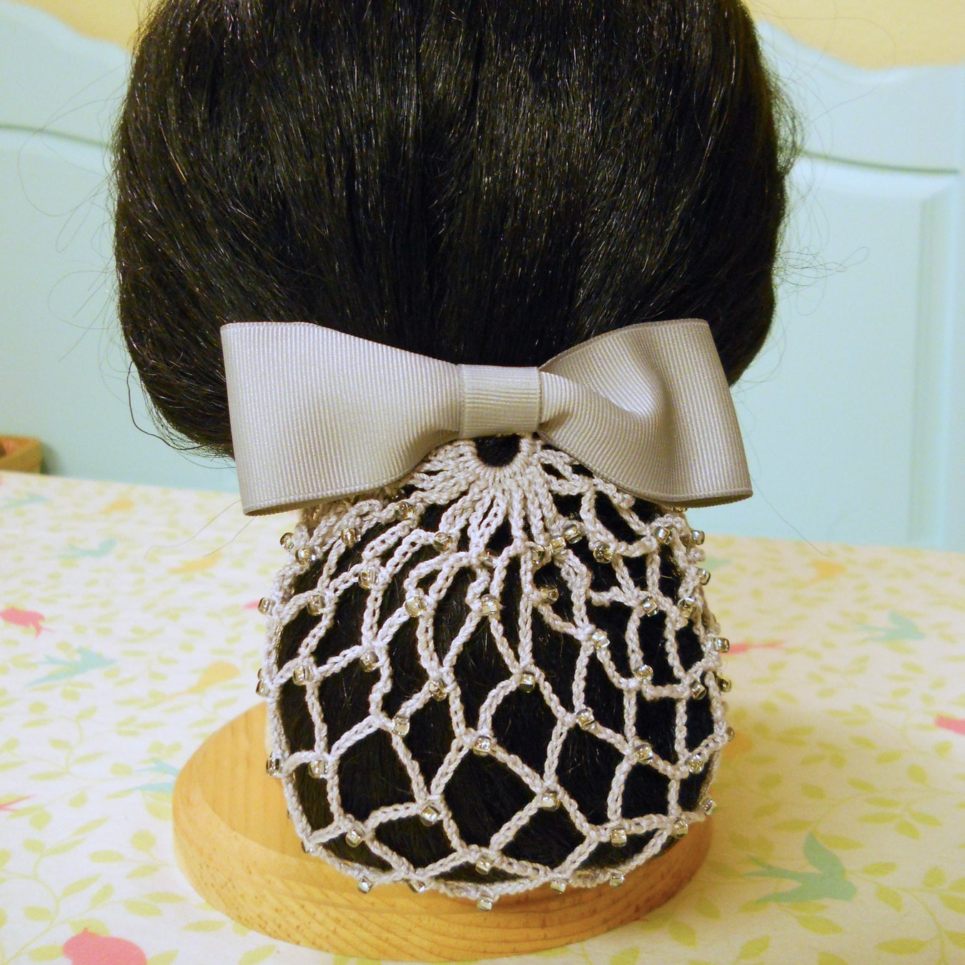 Vintage fishnet fur bow hairpiece Fishnet Net Hairnet - Etsy main image 3