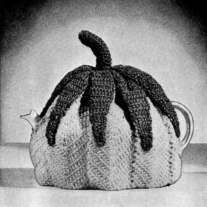 1940s Pumpkin Teapot Cozy Crochet Pattern (Digital Pattern)