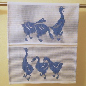 Geese Huck Embroidery Pattern: Vintage Tea Towel Design (PDF Pattern)