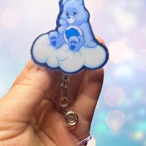 Les amoureux des oursins sont là et ils sont tellement adorables. Bobine de badge rétractable scintillante. Cadeau amusant : carte d'identité d'enseignant, d'étudiant, d'infirmière et d'infirmière autorisée.