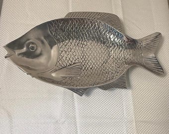 ヴィンテージ風鋳造アルミニウム製魚型サービングトレイ/大皿、沿岸風、11インチ