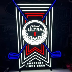 Ya no se fabrica. Último letrero animado LED Michelob Ultra Golf: ¡decoración iluminada de 24" x 19" para cerveza y golf!