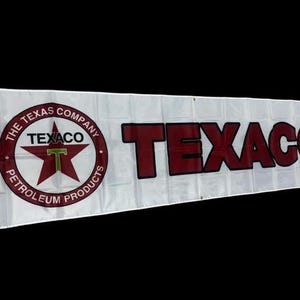 Texaco Gas & Oil Banner – 2x8ft Vintage Garage Wall Art – Mancave, Mechanic Shop, Retro Gas Station Decor