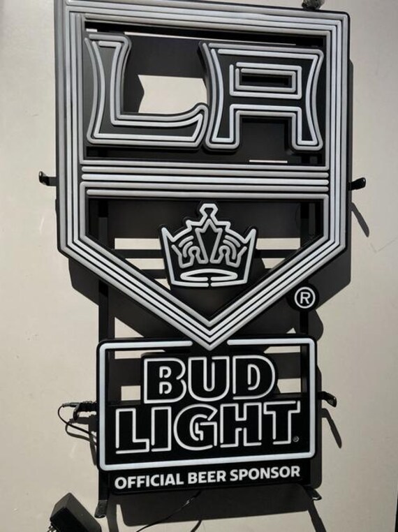 Bud Light Los Angeles Kings LED Sign – 30x18 – NHL Bar Light