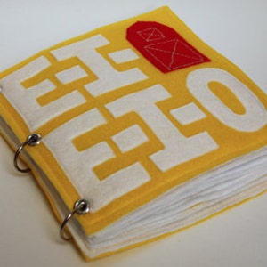 E-I-E-I-O | Quiet Book Pattern, Busy Book Pattern, Travel Toys, Toddlers