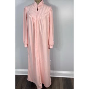Vintage Gilligan & O&#39;Malley Baby Pink Fleece Zip Front Robe Pockets Size S Long