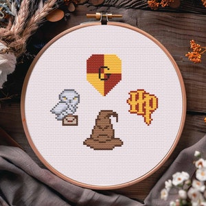 Patrón de punto de cruz de la Escuela de Magos: Búho, sombrero, HP, escudo (patrón PDF)