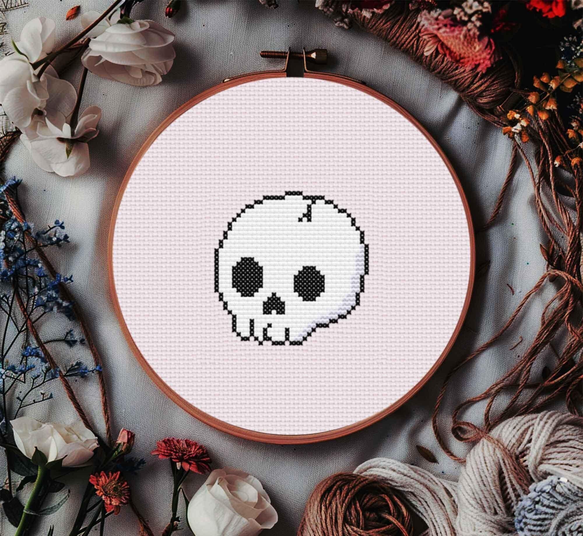 Skull Cross Stitch Pattern: Easy Halloween Design (PDF Pattern) - Etsy