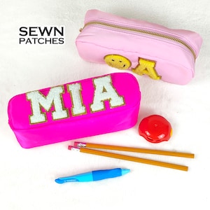 Patchs cousus trousse trousse en nylon personnalisée écusson chenille lettre pochette personnalisée enfants retour à l'école sac Mackup initial personnalisé