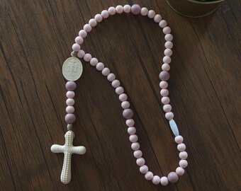 Rosario Per Battesimo In Silicone E Legno, Colorato, Con Croce - Primo Rosario Sensoriale Per Bambini - 2