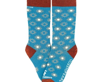 Catholic Socks - Queen and Pearl