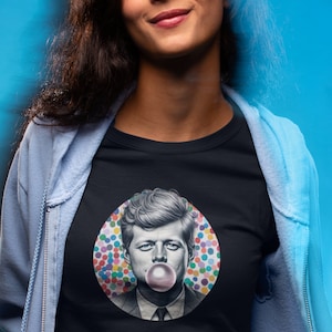 RFK Bubblegum Vintage T-Shirt Robert F. Kennedy Retro Tee Political History Gift Unisex Heavy Cotton Shirt Men Women Clothing