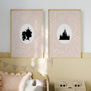 Prinses en kasteel kinderkamerkunstset, roze bloemen babykamerdecor schattige muurkunst, digitale download, cadeau babyshower meisje, sprookjesprintset