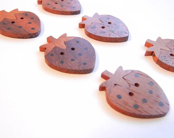 6 Natural Wood Strawberry Buttons