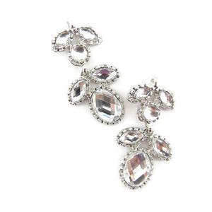 Pair of Silver-tone Acrylic Faceted Cabachon Floral Drops image 5