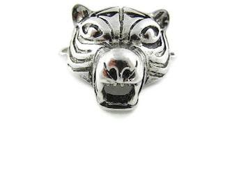 Antique Silver-tone Double Link Tiger Head Pendant