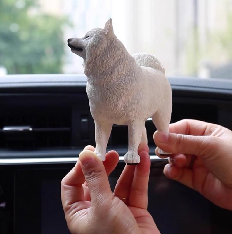 Hand-crafted Resin Samoyed Dog Miniature Action Figure Imitation Puppy ...