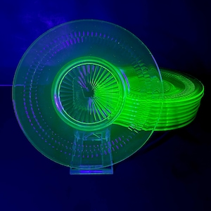 Uranium Glass Roulette Pattern Plates