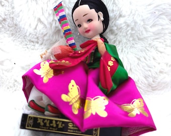 Vintage Korean Hanbok Doll Mibora Korea Figurine w Fan Asian Decor