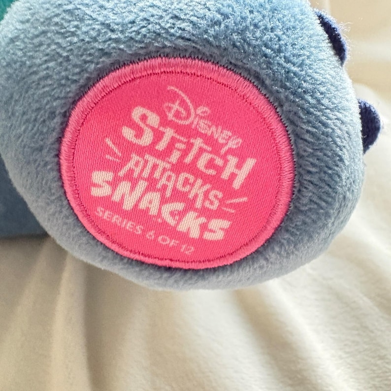 Disney Stitch Attacks Snacks Donut Plush Series 6/12 11" Lilo & Stitch image 2