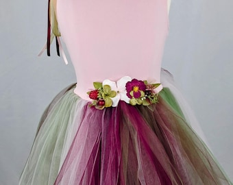 green and pink fairy dress How to dress as a glittery fairy princess for a unicorn photoshoot