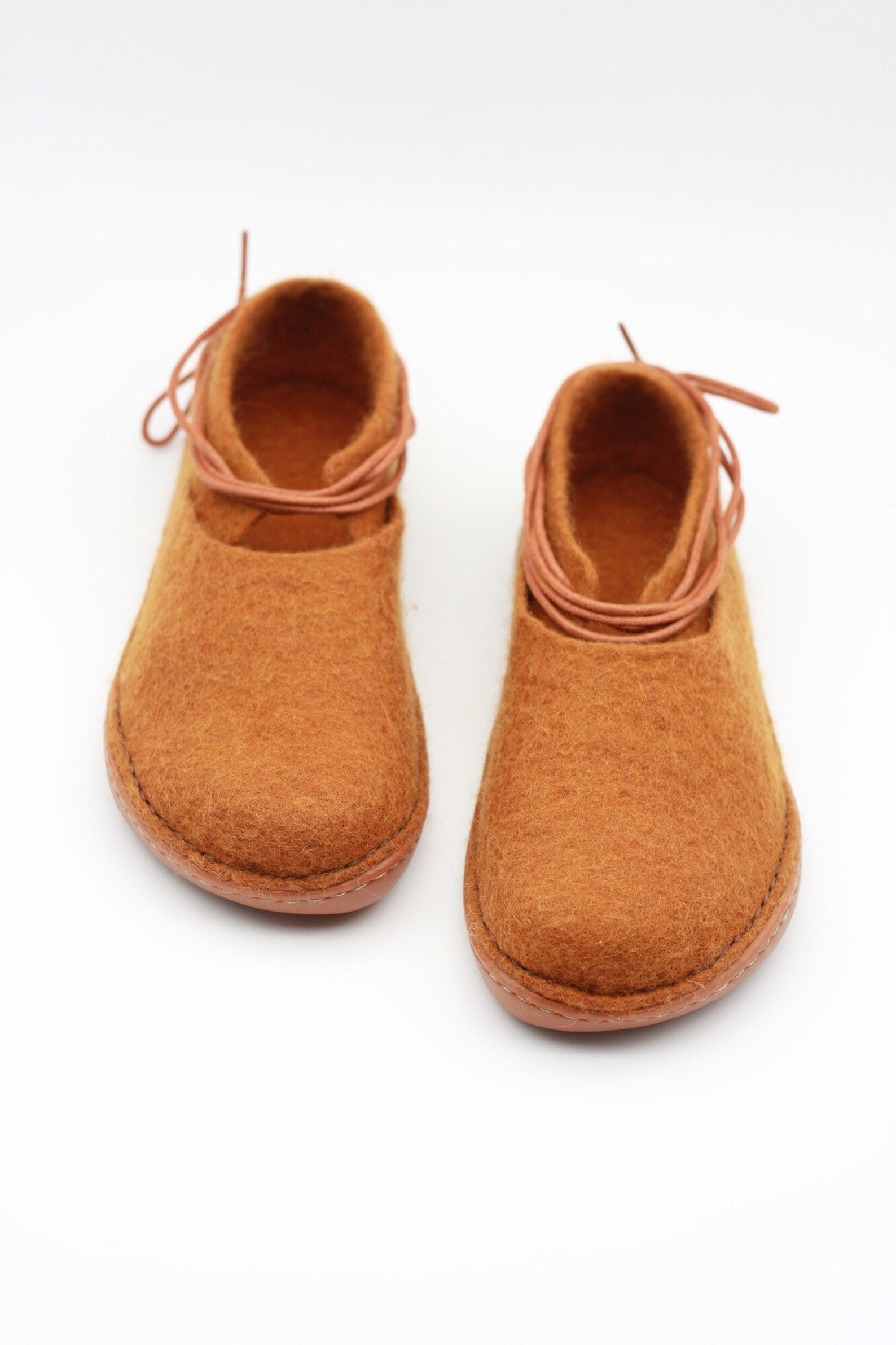 lucielalune / spring ballet shoes/eu38 us7.5 uk5 / caramel color/ women/ handmade felted wool/