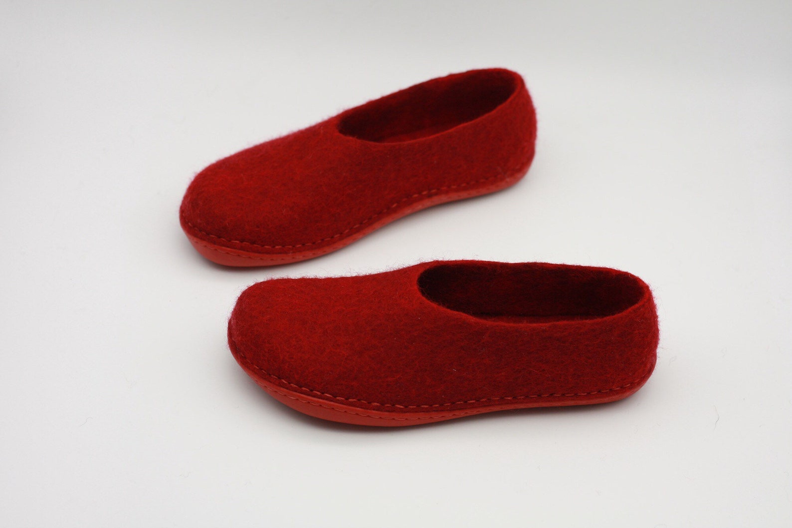 lucielalune / spring ballet shoes/eu38.5 us8 uk5.5/ vin red / women slip on/ handmade loafers.