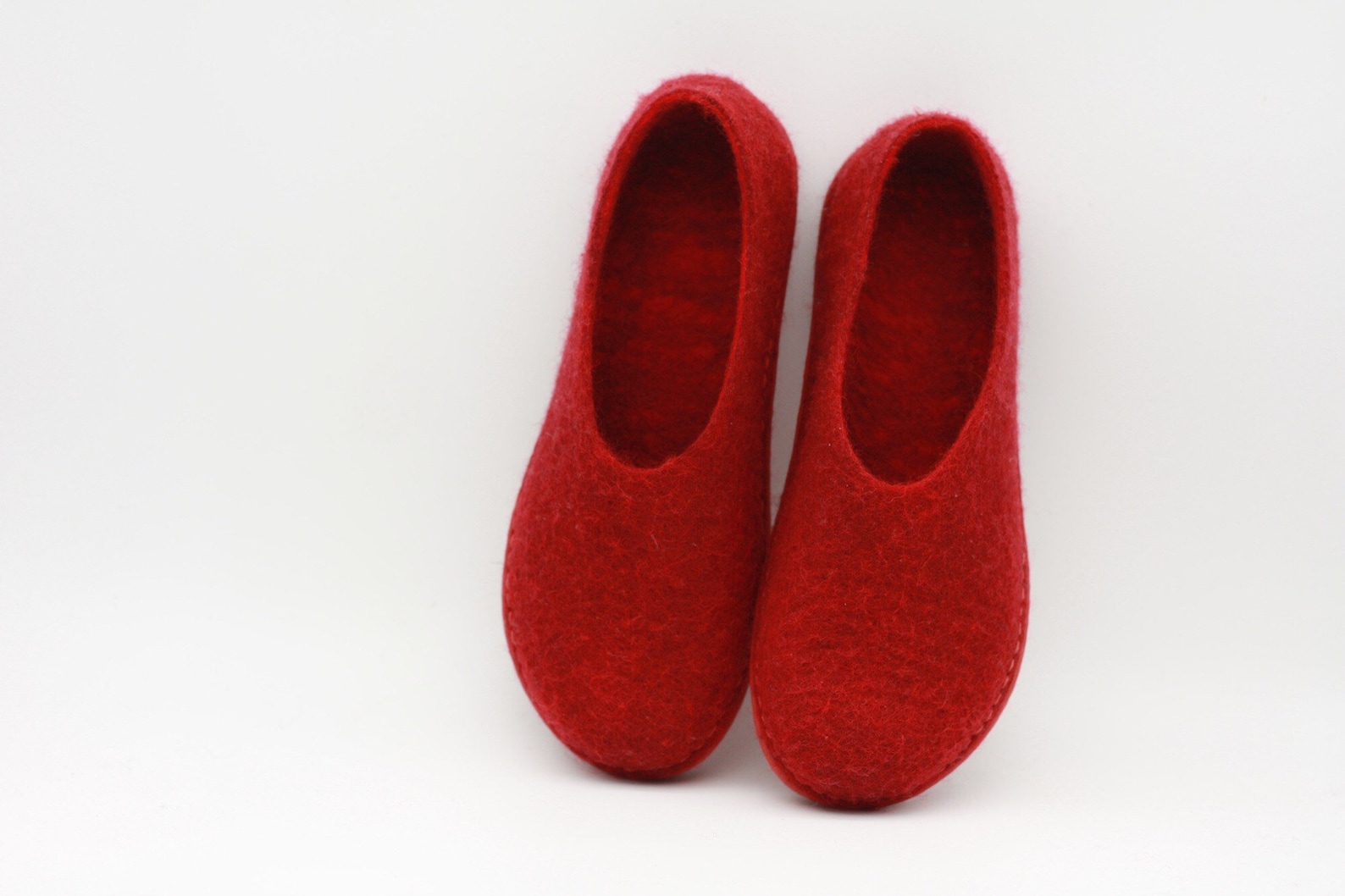 lucielalune / spring ballet shoes/eu38.5 us8 uk5.5/ vin red / women slip on/ handmade loafers.