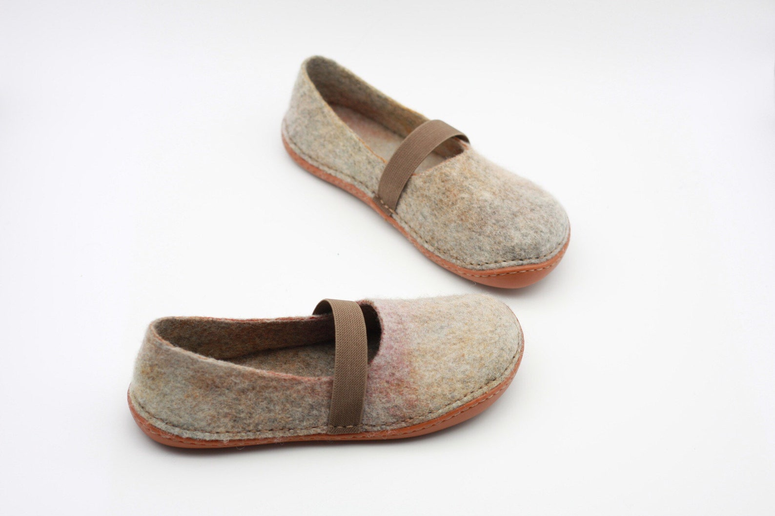 lucielalune /eu39 us8.5 uk6 / women's flat ballet shoes / spring autumn / handmade felted merino wool slippers / slip on sho