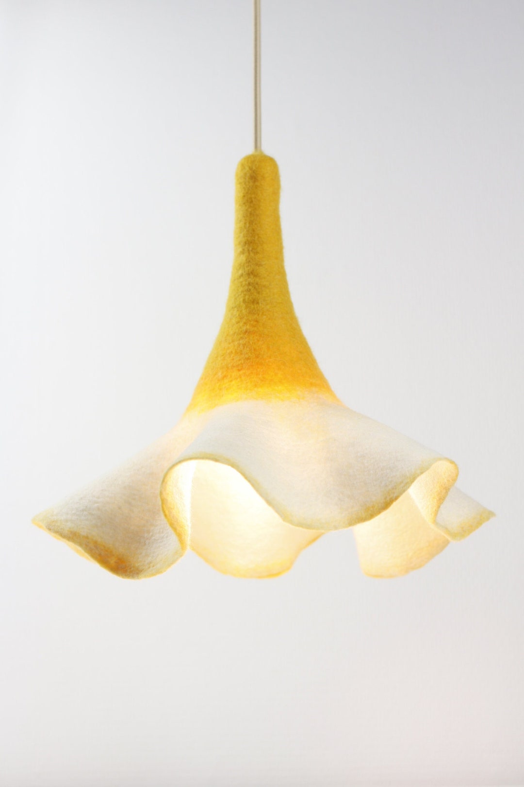 White Yellow Raffles Pendant Lamp Bar Lighting / Felted Wool Bedsides ...