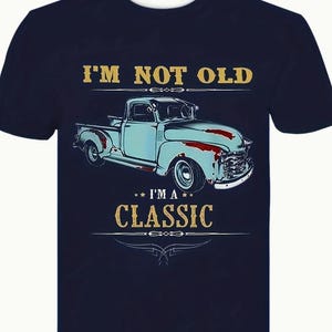 Camiseta masculina clássica com estampa gráfica de carro e letras, manga curta, gola redonda, verão ao ar livre