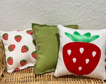 Mini cuscini a forma di fragola: decorazione per vassoio a più livelli, set da 3