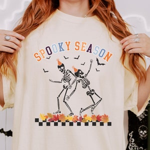 Comfort Colors® Dancing Skeleton Shirt Halloween Skeleton Tee Womens Halloween Shirt Spooky Season Gift for Halloween Graphic Tee Fall Shirt