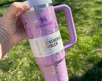 Stanley Engraved | Engraved 30oz Tumbler | Stanley H2.0 Quencher | Daisy Tumbler | Floral Tumbler | 15 colors available