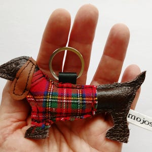Handmade Leather brown Dachshund Keyring: Tartan Coat Sausage Dog Keychain image 2