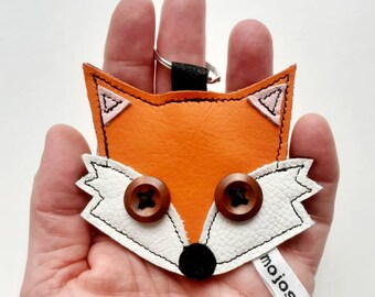 Recycled, handmade, orange leather, fox keyring, fox keychain, leather keyring, leather keychain, applique keyring keychain, mojosewsew, UK
