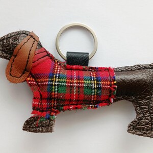 Handmade Leather brown Dachshund Keyring: Tartan Coat Sausage Dog Keychain image 6