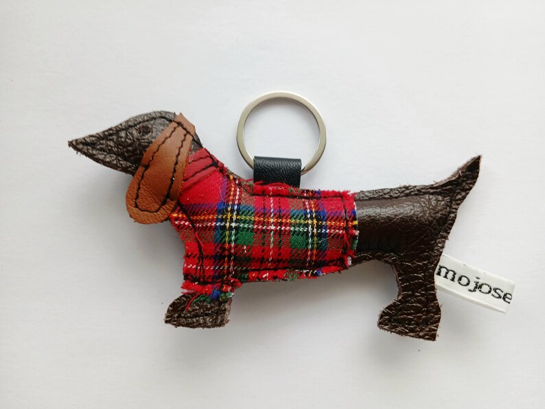 Handmade Leather brown Dachshund Keyring: Tartan Coat Sausage Dog Keychain image 5