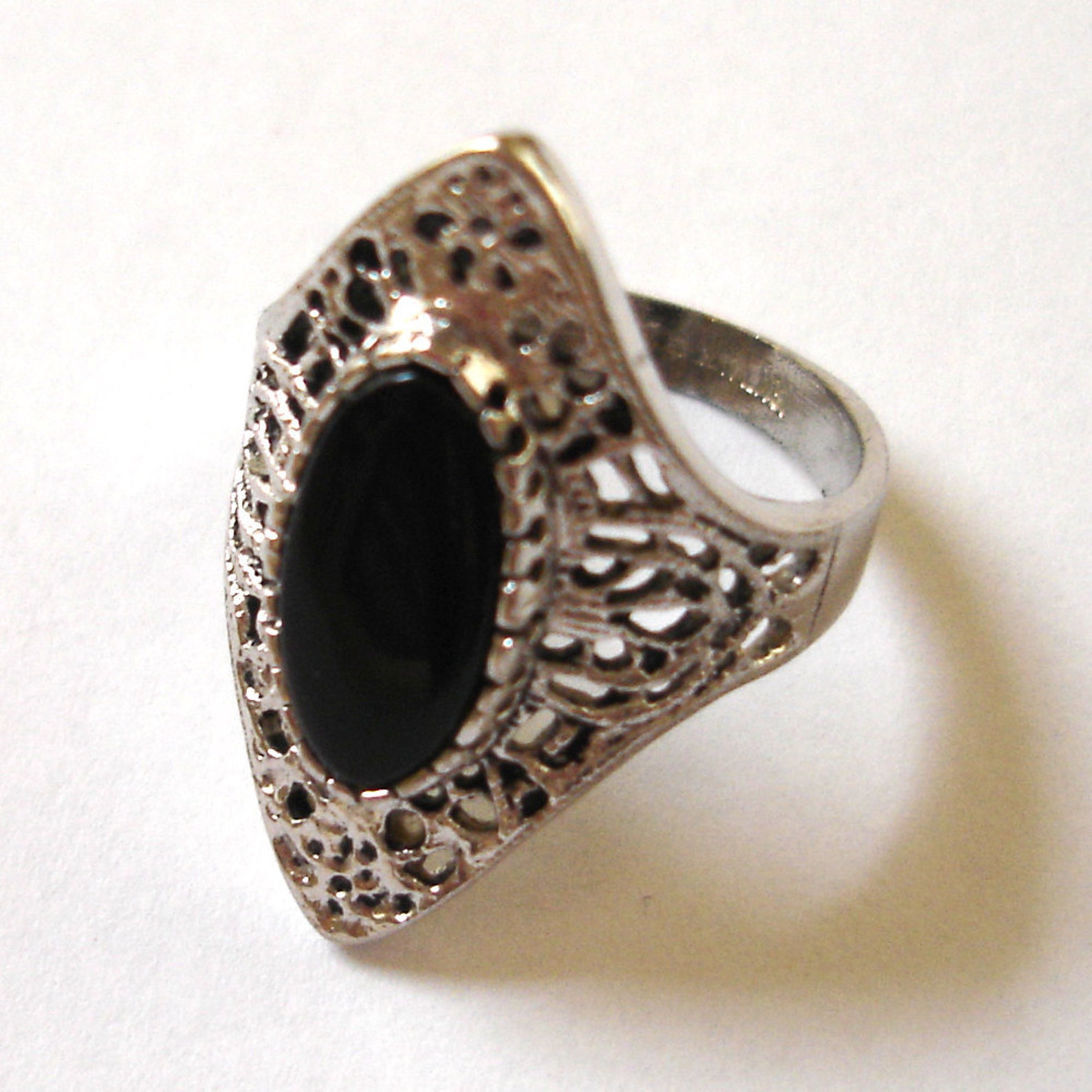 18Kt Hge Espo Ring Value - 5270b3r