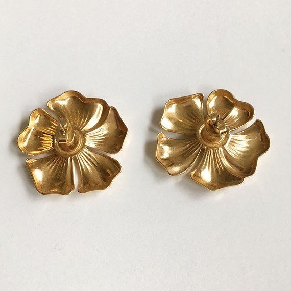 vintage large gold dogwood flower pierced earring… - image 3