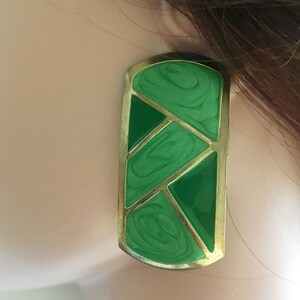 vintage 80s jade green zigzag marbled inlay rectangular oversized gold tone pierced post back earrings 1980s new wave punk 2.25" tall
