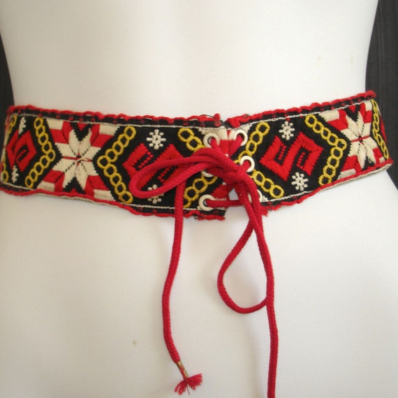vintage ethnic embroidered lace up corset belt